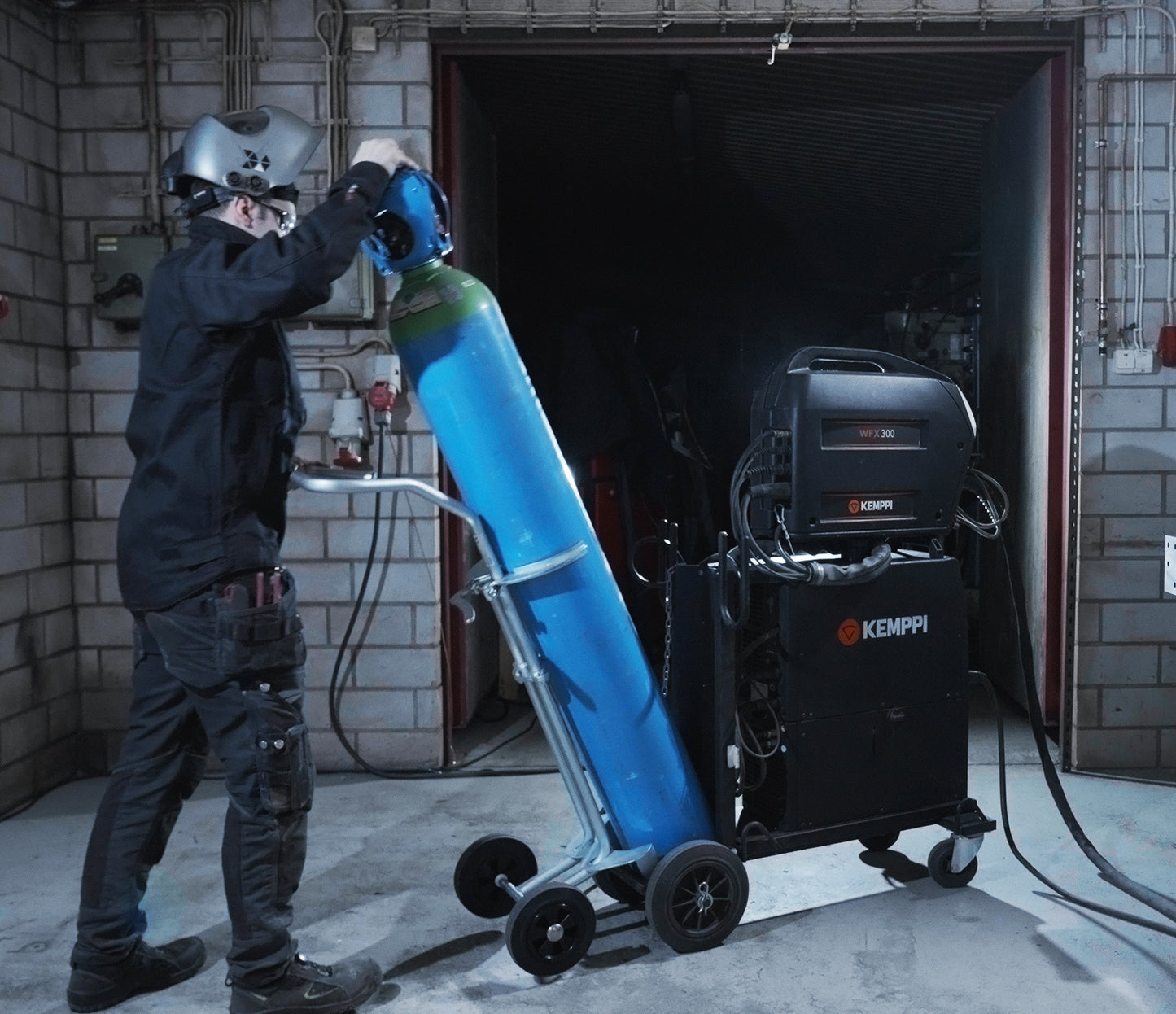 HSJ-kaasupullokärry